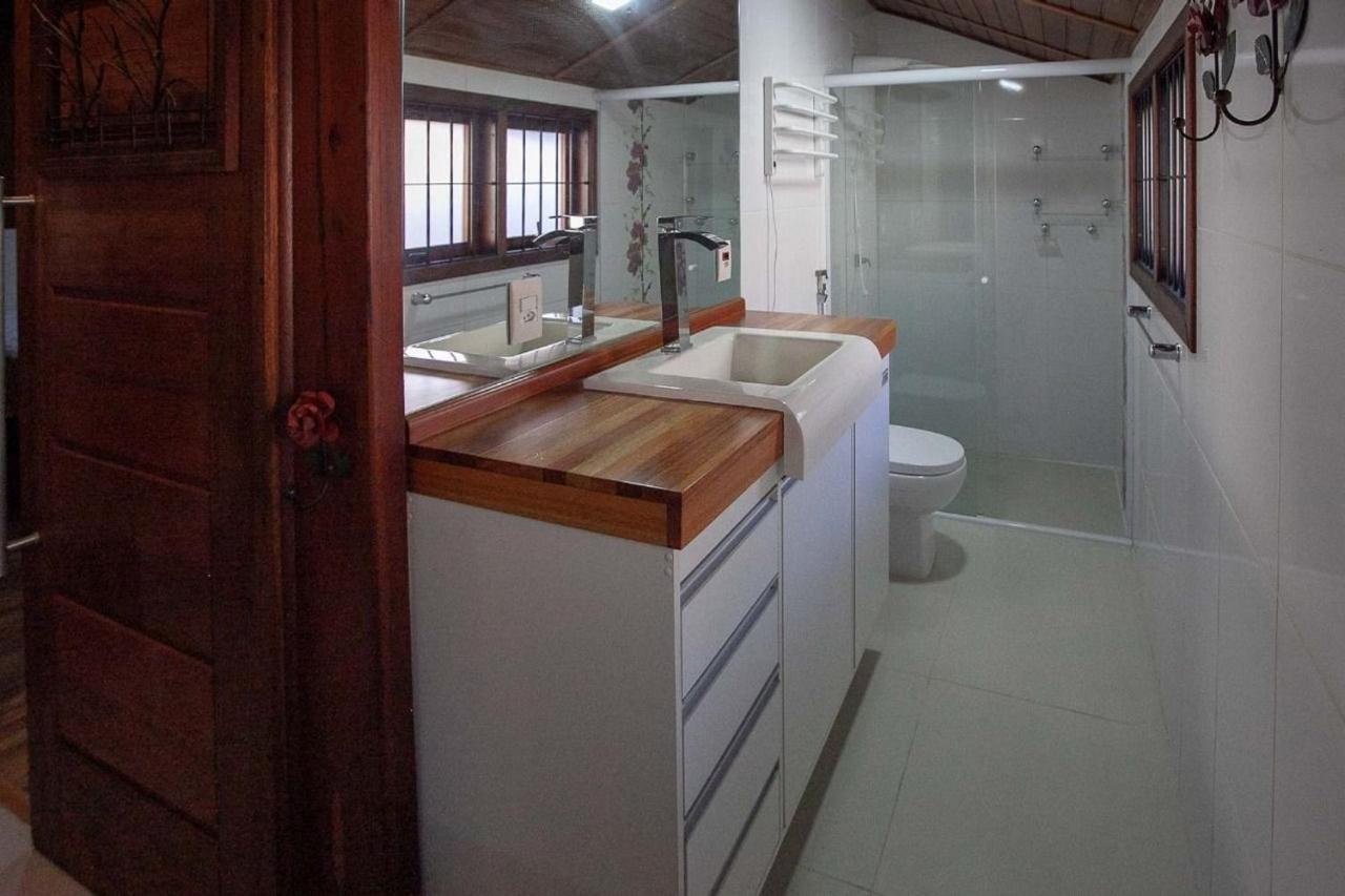 Moreira Casa Com Churrasqueira E Ar-Condicionado Ubatuba Kültér fotó