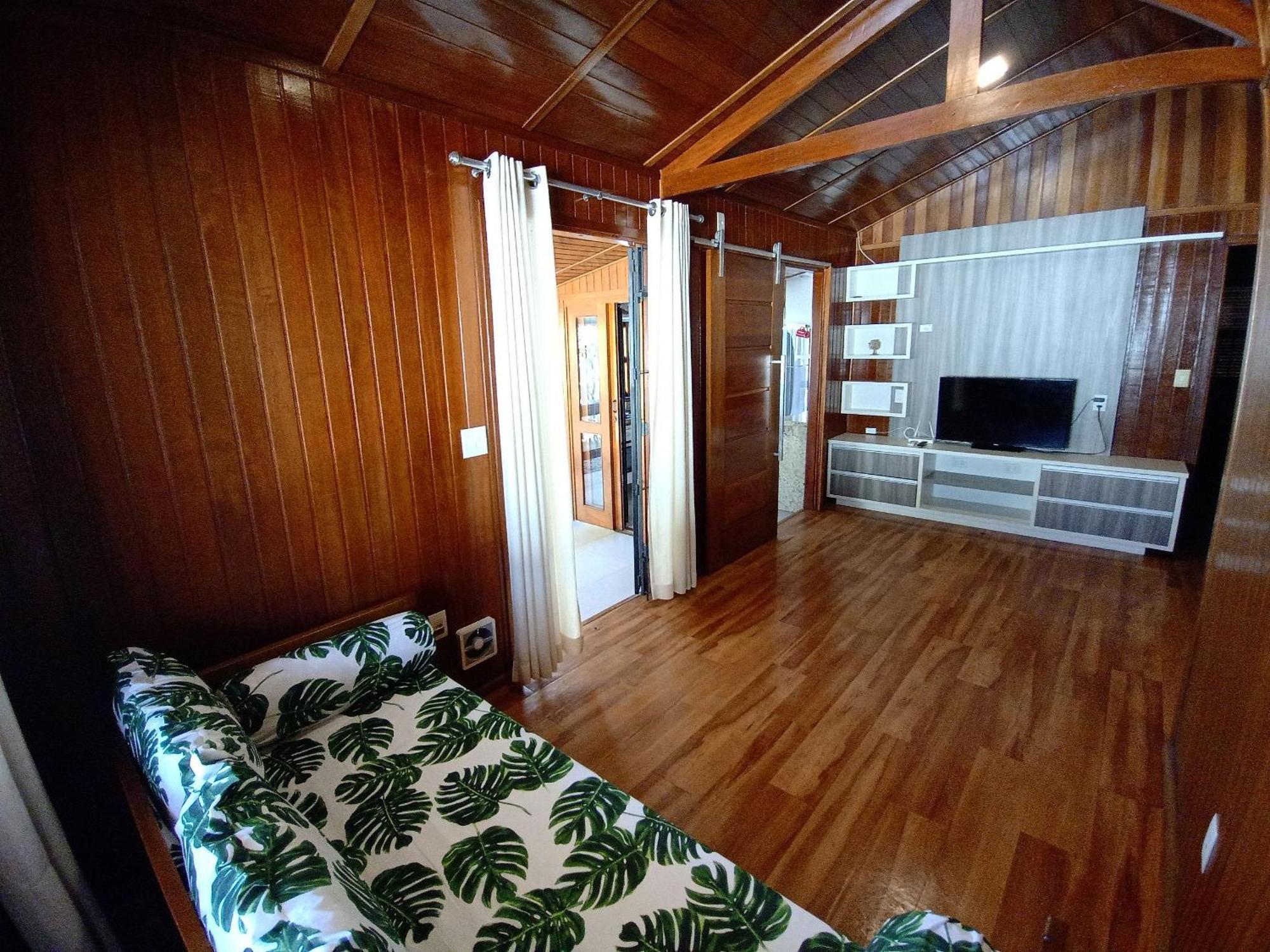 Moreira Casa Com Churrasqueira E Ar-Condicionado Ubatuba Kültér fotó
